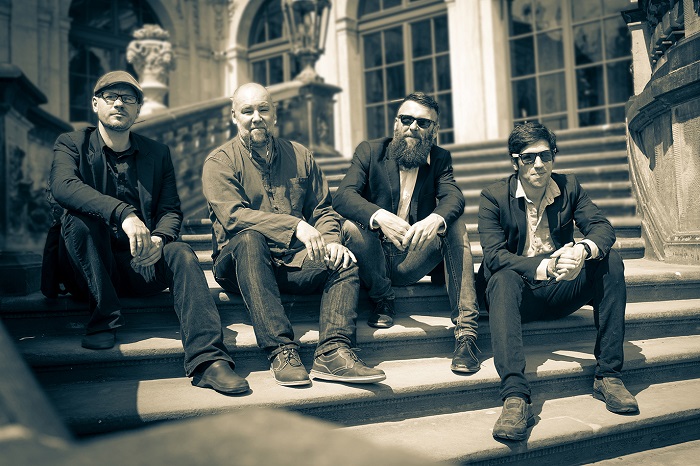 HOELDER! - Offizielle Bandwebsite